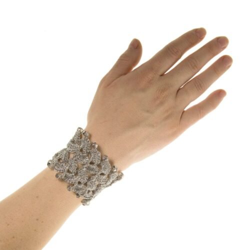 Χειροποίητο πλεκτό βραχιόλι με κρύσταλλα - ασημί