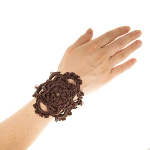 Χειροποίητο πλεκτό βραχιόλι από μετάξι και κρύσταλλα - καφέ