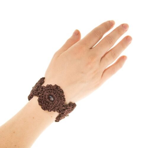 Χειροποίητο πλεκτό βραχιόλι από μετάξι και κρύσταλλα - καφέ