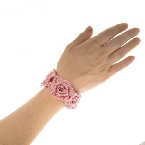Χειροποίητο πλεκτό βραχιόλι από μετάξι και κρύσταλλα - ρόζ