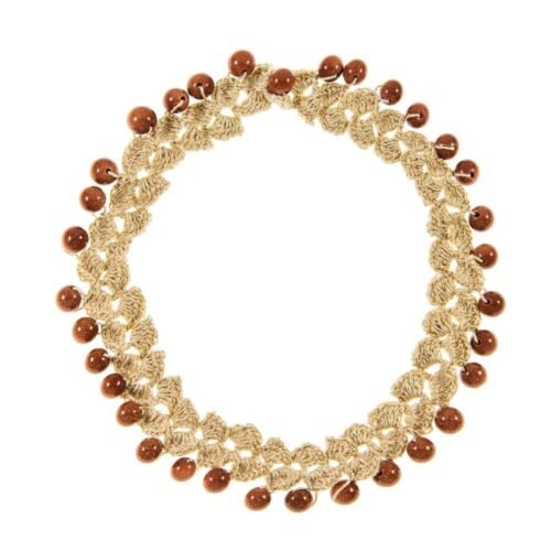 Χειροποίητο πλεκτό κολιέ από μετάξι και χάντρες μπεζ