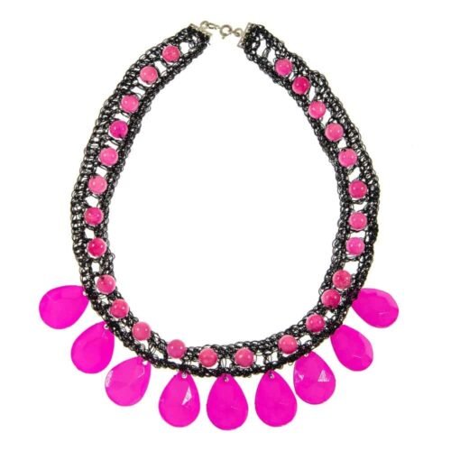 Χειροποίητο πλεκτό κολιέ από μαύρο σύρμα και ροζ νεφρίτη